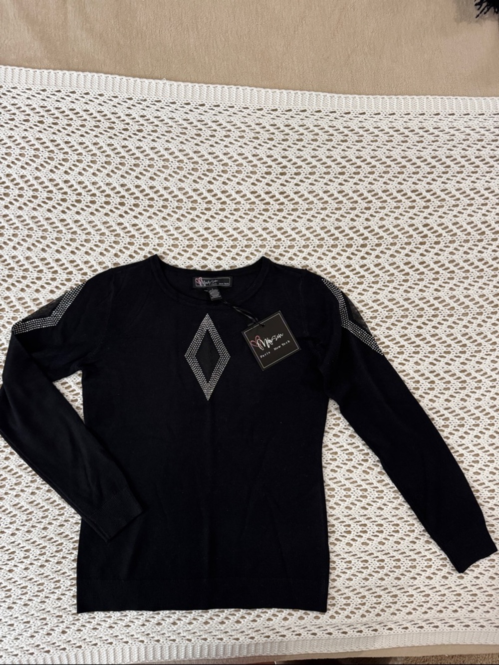 NWT Madison Black Top with Rhinestone Diamond Motif, S